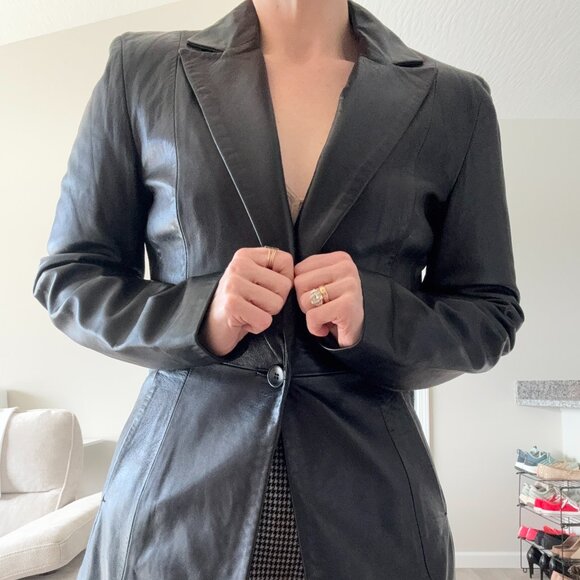 Black Cache Vintage Genuine Leather Jacket, size 6 - Picture 5 of 6